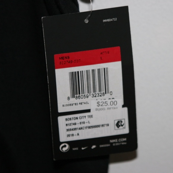 Nike Swoosh Boston T-Shirt - Picture 5 of 5